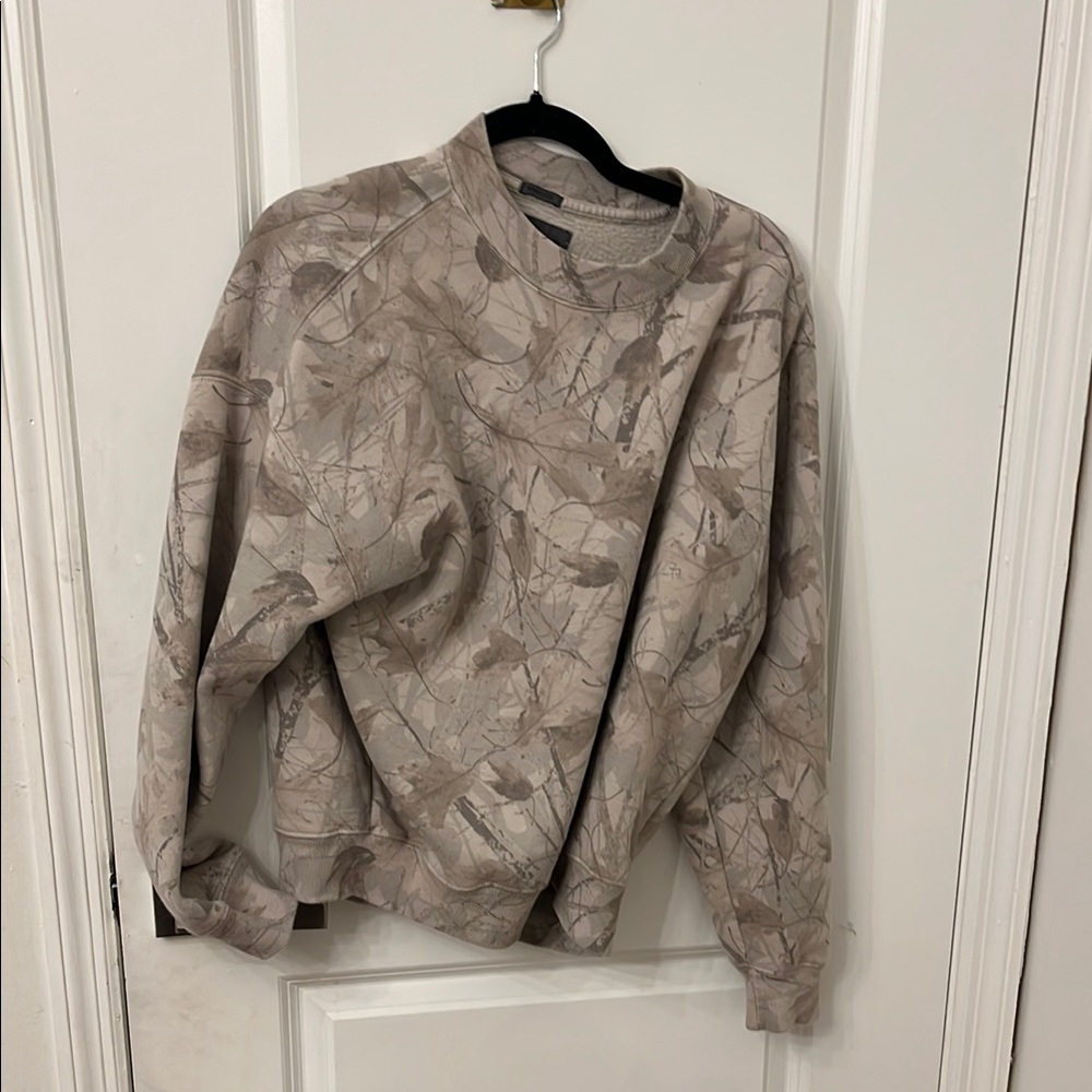Abercrombie & Fitch Tan Brown Crewneck Sweater